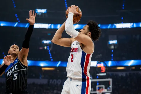 https://www.basketusa.com/thumbor/937q7gneMXACBHHbIe4Awq7tjMg=/488x325/smart/filters:format(webp)/https%3A%2F%2Fmedia.basketusa.com%2Fmain%2F2026%2F05%2FUSATSI_28857305-e1777685781698.jpg