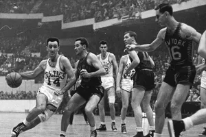 Bob Cousy, l’autre “Français” de la NBA