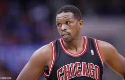 Luol Deng signe aux Bulls pour prendre sa retraite