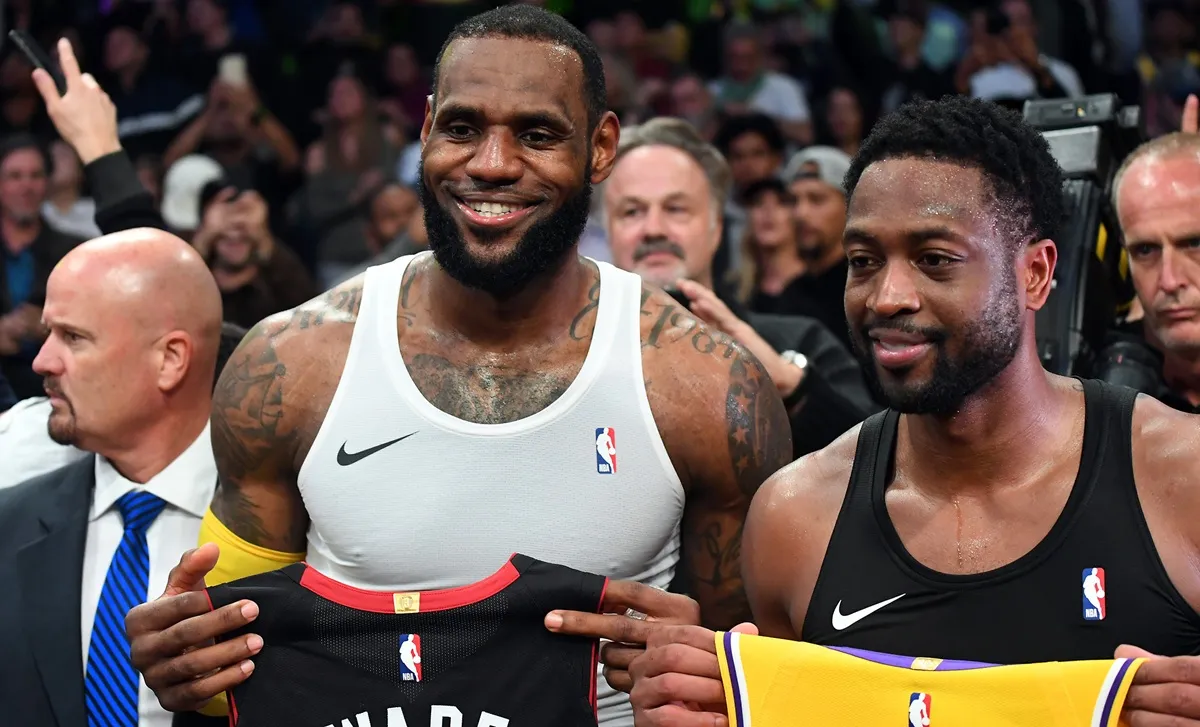 LeBron James (Lakers) avec Dwyane Wade (Heat)