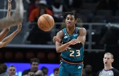 Jaden Ivey a fait une « Chris Webber  » !