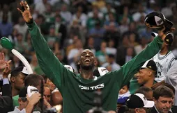 Son enfance, ses débuts au basket, son arrivée en NBA… Kevin Garnett se raconte en longueur