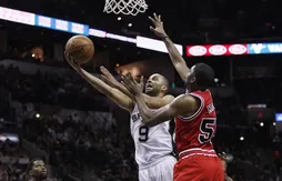 Tony Parker (32 pts) donne le tournis aux Bulls