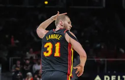 Les Hawks perdent Jock Landale dans la dernière ligne droite