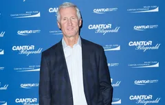 Mike Breen présente ses excuses après le démenti de LeBron James