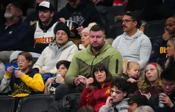 La NBA ouvre une enquête après le coup de poing d’un frère de Nikola Jokic sur un spectateur