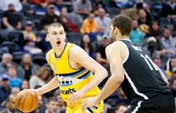 Mike Malone replace Nikola Jokic à son vrai poste