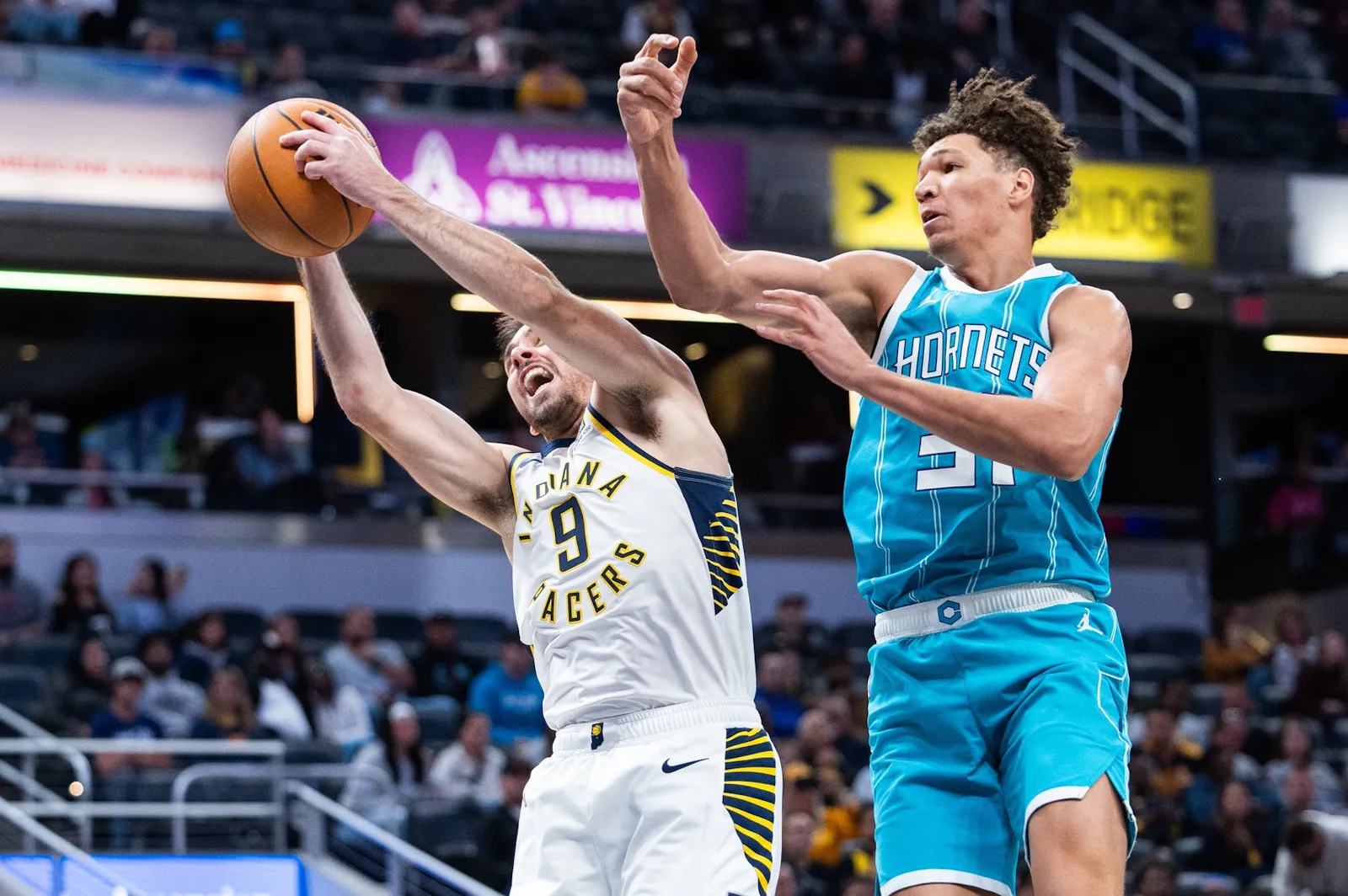 Tidjane Salaun Hornets