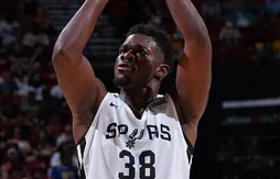 Le Heat trouve un “two-way contract” chez les Spurs