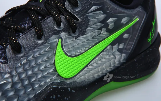 kobe-8-ss-05