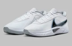 Test de chaussures | Une Giannis Freak 6 sur la pointe des pieds