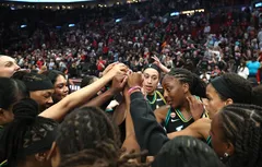 Les Sparks s’imposent de justesse à Portland