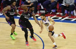 Qui peut freiner Stephen Curry ?!? 49 points, 10 tirs à 3-points, et la victoire à Philadelphie !