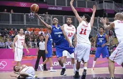 Jeux olympiques de Londres : une victoire dans la douleur, mais les quarts assurés