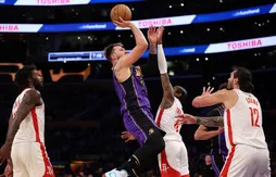 Après une grosse bataille, les Lakers s’en sortent face aux Rockets