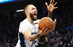 Entre l’ambiance “Equipe de France” et le bruit des remplaçants, Evan Fournier décrit sa “bulle”