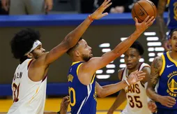 Stephen Curry et Draymond Green s’amusent avec la défense des Cavaliers