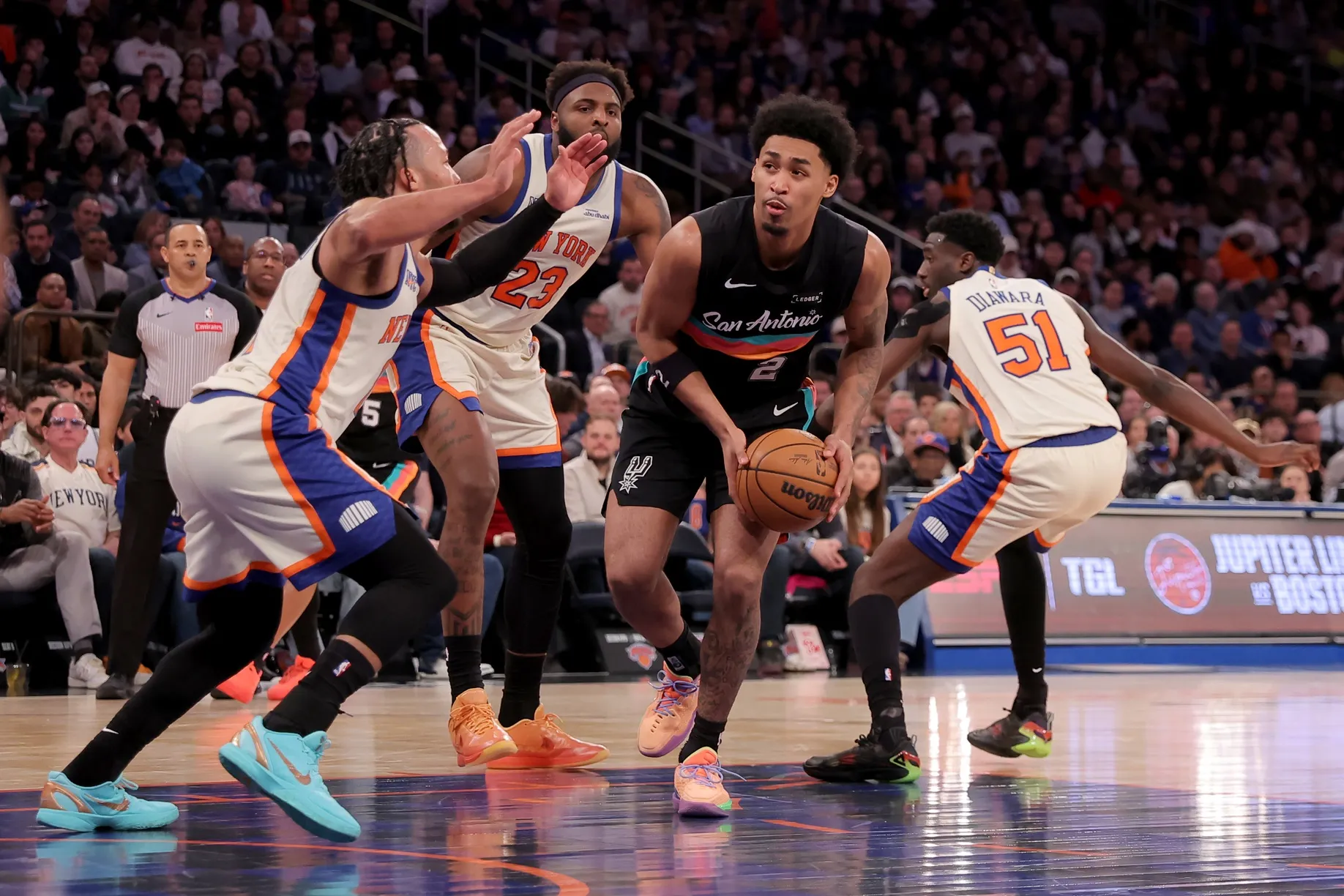 Les Spurs face aux Knicks