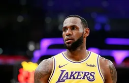Le MVP de la nuit : LeBron James a vu toute la ligue en 3D