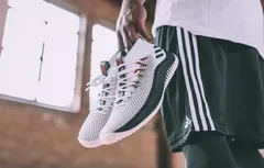 Adidas et Damian Lillard présentent officiellement la Dame 4