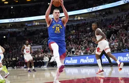 Nikola Jokic surpris par son expulsion rapide lors de la “Serbian Heritage Night” de Chicago