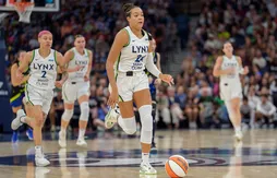 Napheesa Collier remporte largement son duel face à Paige Bueckers