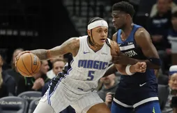 Le Magic renverse les Wolves
