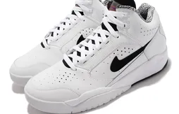 La Nike Air Flight Lite Mid fête ses 30 ans
