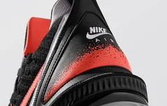 Nike : LeBron James se prend pour Andre Agassi