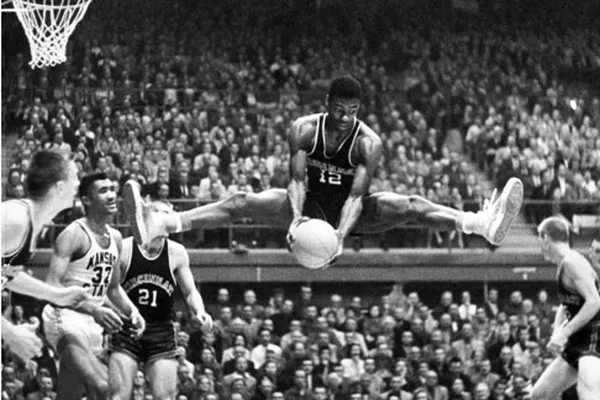 Quand Oscar Robertson débutait son combat pour créer la free agency