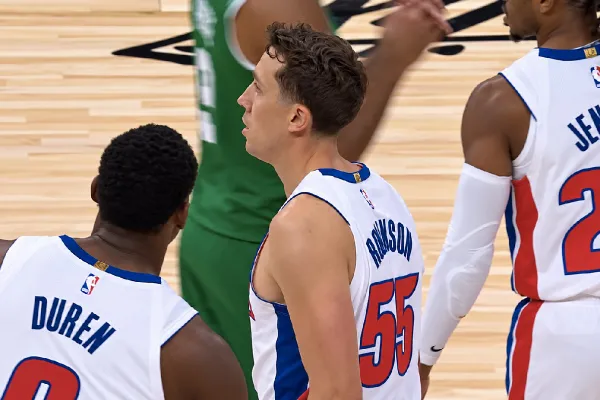 Malgré 38 points de Paul George, les Celtics tombent à Detroit