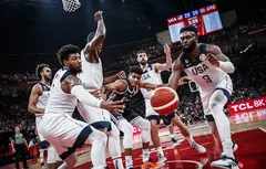 Le sélectionneur grec répond aux critiques sur l’utilisation de Giannis Antetokounmpo