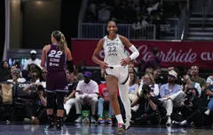 Jackie Young et A’ja Wilson écrasent un Tempo diminué
