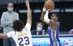 Solides dans le “money time”, De’Aaron Fox et les Kings enchaînent face aux Suns