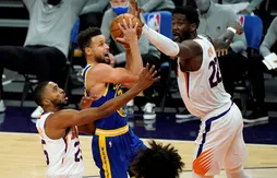 Stephen Curry bien trop esseulé pour résister aux Suns