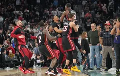 Bam Adebayo terrasse les Spurs au buzzer !