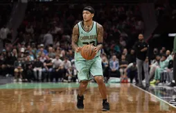 Tre Mann revient à Charlotte pour trois ans