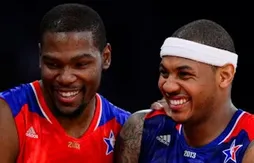 Kevin Durant vante les mérites de Derek Fisher à Carmelo Anthony