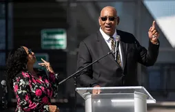 George Gervin en pleine bataille pour la paternité du surnom « Iceman »