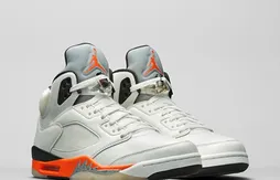 La Air Jordan 5 passe à l’orange