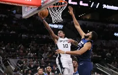 DeMar DeRozan et LaMarcus Aldridge gâchent le retour de Jimmy Butler