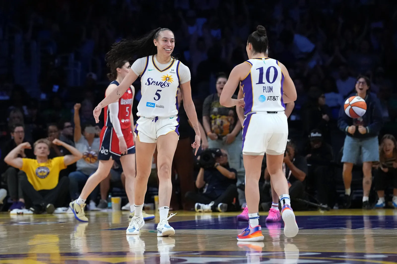 kelsey plum