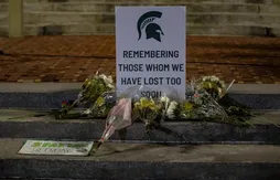 Après la fusillade, les joueurs de Michigan State choisissent de jouer pour “aider le campus à guérir”