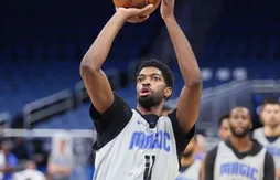 Le Magic garde Amile Jefferson un an de plus