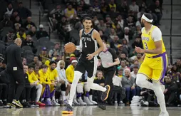 Pronostics NBA | Misez sur la première rencontre entre LeBron et Wembanyama