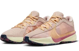 Un coloris “Cream City” pour la Zoom Freak 5