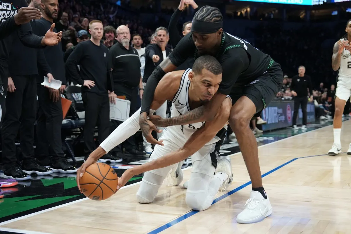 spurs wolves