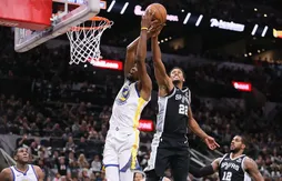 Les Warriors perdent la tête à San Antonio