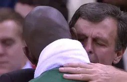 [replay] L’émouvante accolade entre Kevin McHale et Kevin Garnett