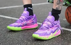 LaMelo Ball présente la MB.03 « Joker »